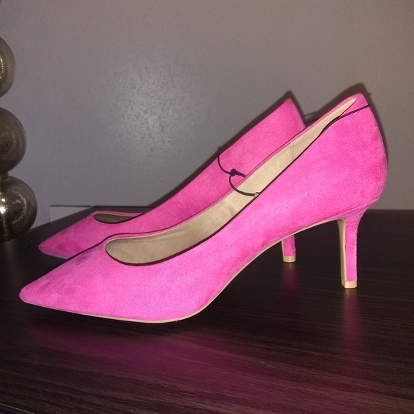H&M Shoes - Barbie H&M Hot Pink Suede Heels